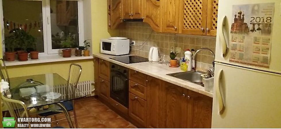 Sell 3-room apartment. Киев,  Полярная — photo 1