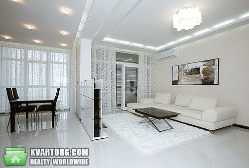Rent out 3-room apartment. Киев,  Драгомирова — photo 1