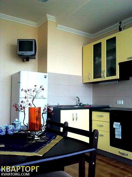 Rent out 1-room apartment. Киев,  Героев Сталинграда пр — photo 1