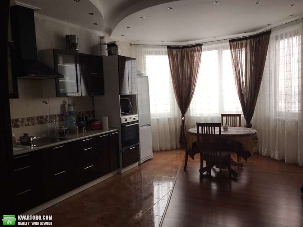 Sell 2-room apartment. Одесса, Среднефонтанская — photo 1