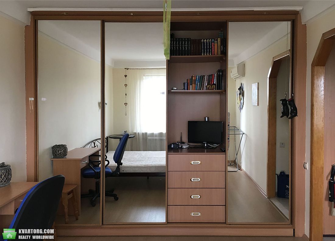 Sell 1-room apartment. Киев, Сикорского — photo 1