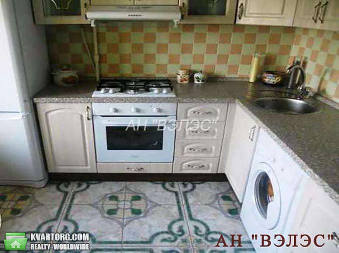 Sell 2-room apartment. Киев,  Лайоша Гавро — photo 3