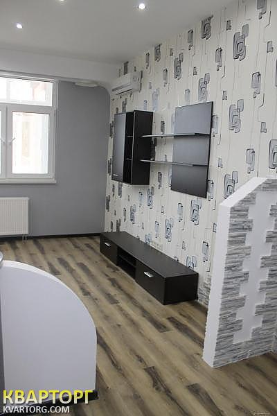 Sell 1-room apartment. Киев,  Жилянская — photo 8