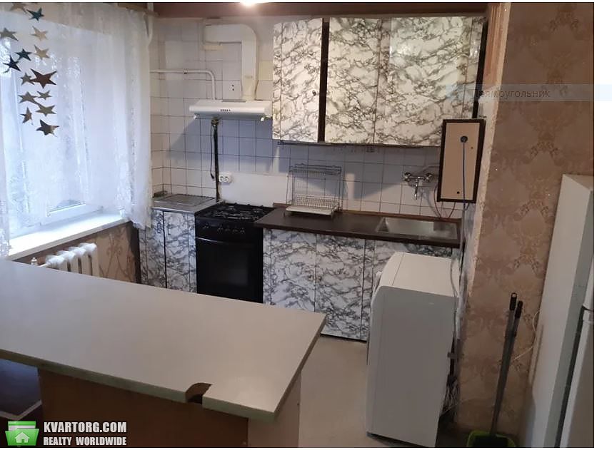 Rent out 2-room apartment. Киев,  Березневая — photo 2