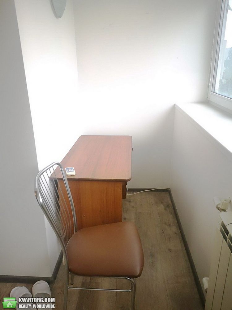 Sell 3-room apartment. Киев,  Шелковичная — photo 9