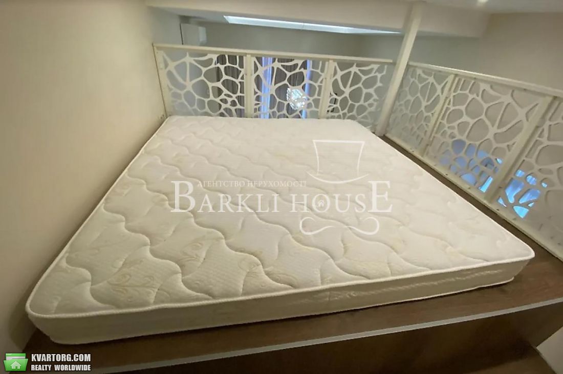 Rent out 2-room apartment. Киев,  Городецкого — photo 5
