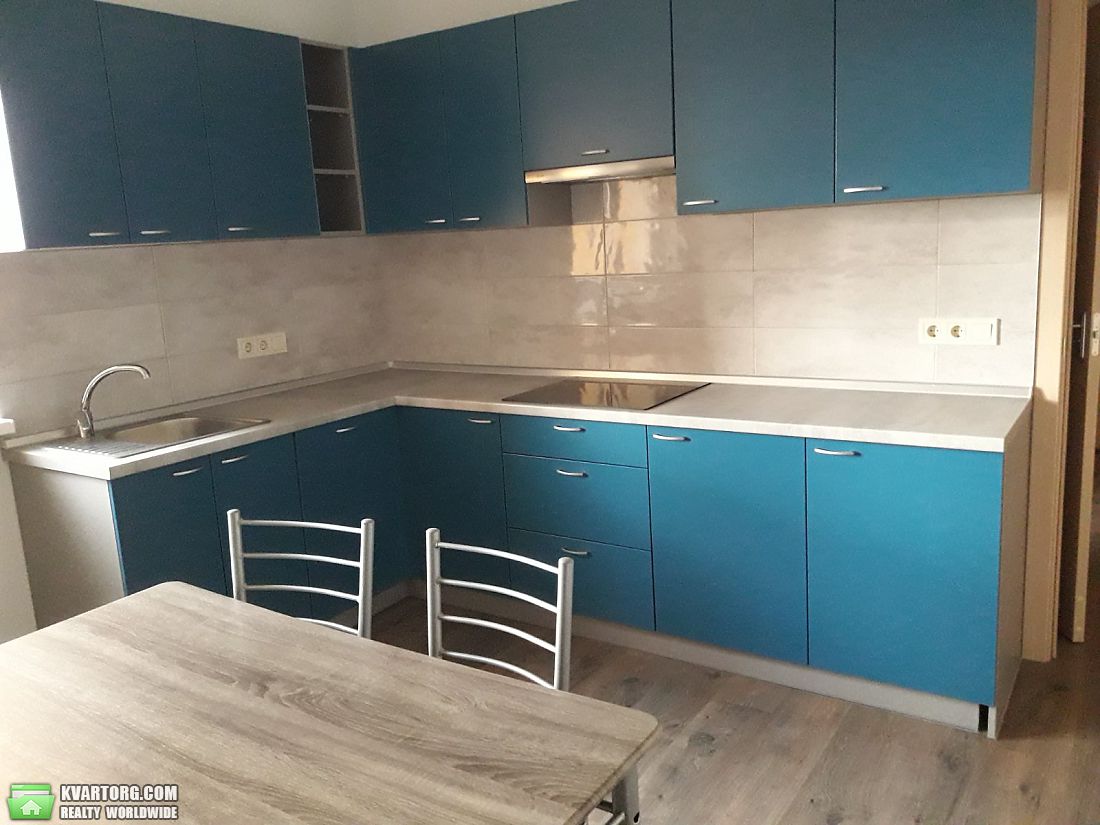 Rent out 2-room apartment. Киев, Кондрактюка — photo 1