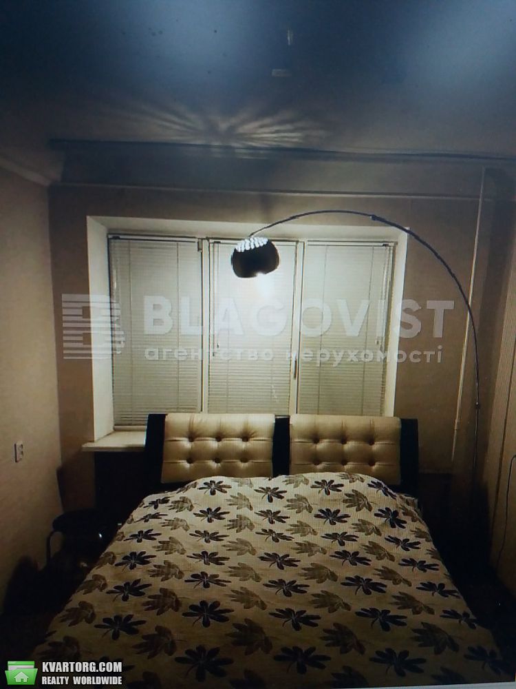 Sell 2-room apartment. Киев,  Соломенская пл — photo 2