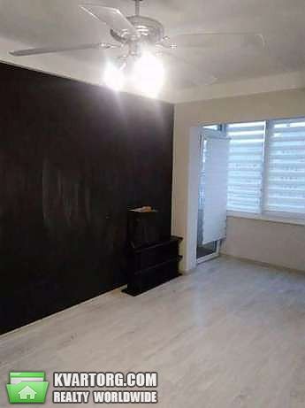 Rent out 1-room apartment. Киев, Днепровская набережная — photo 1