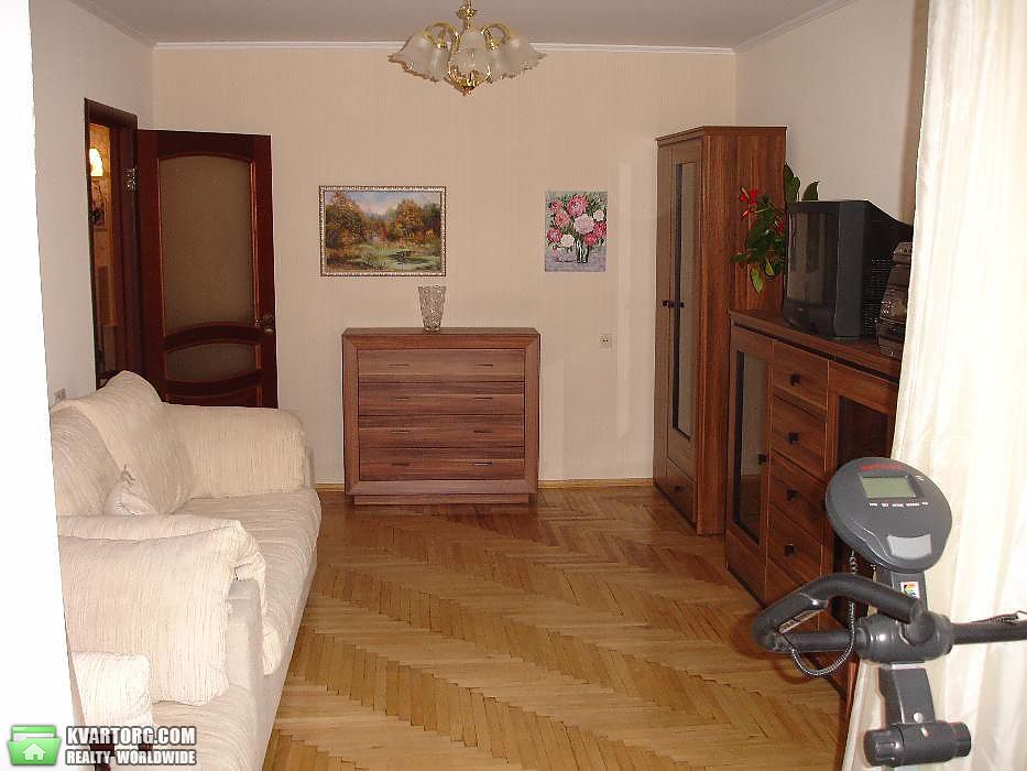 Rent out 2-room apartment. Киев,  Коперника — photo 1