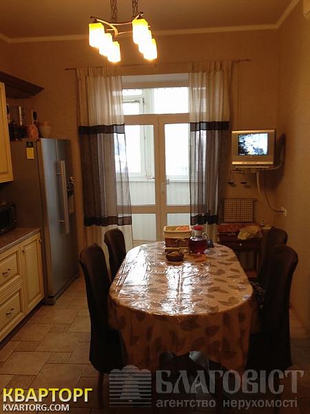 Sell 4-room apartment. Киев,  Ковпака — photo 4