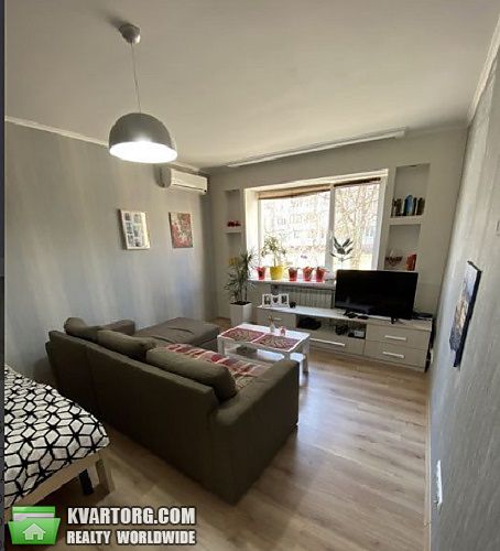 Sell 1-room apartment. Киев,  Смолича — photo 1