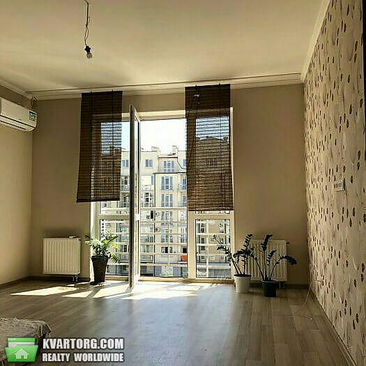 Rent out 1-room apartment. Киев,  Метрологическая — photo 2