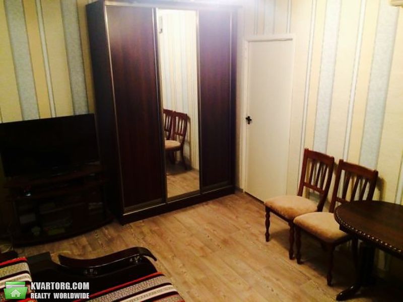 Sell 1-room apartment. Киев,  Гната Юры — photo 2