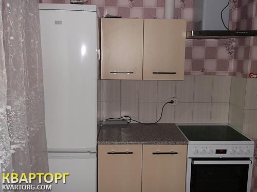Rent out 1-room apartment. Киев, Белицкая ул. — photo 4