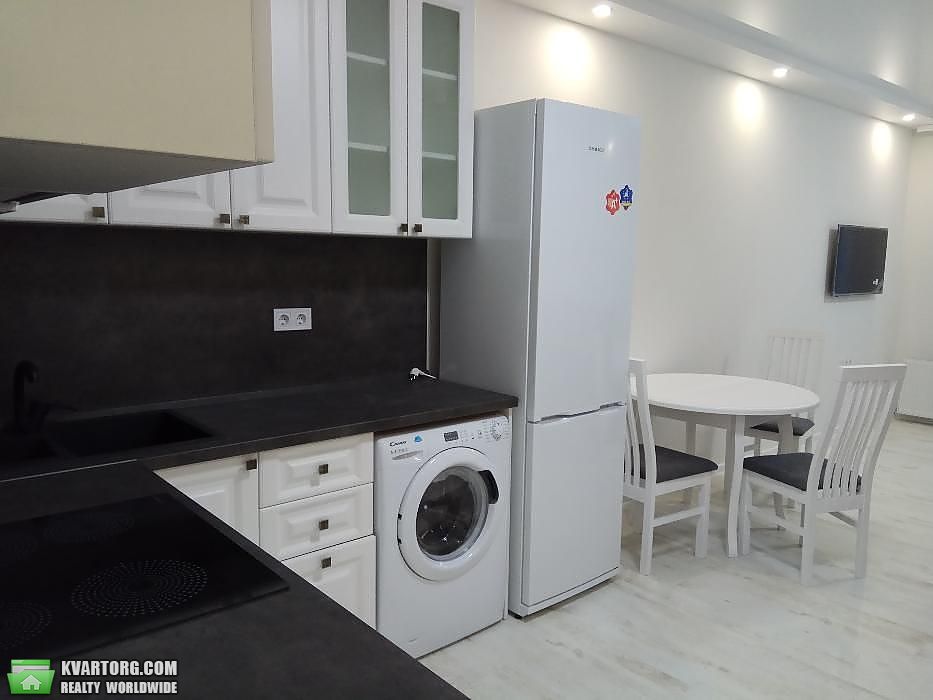 Rent out 1-room apartment. Киев, Дмитрия Луценко — photo 2