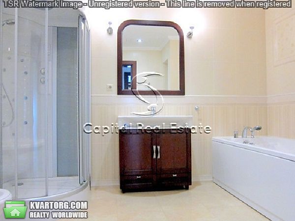 Rent out multi-room apartment. Киев,  Институтская — photo 9