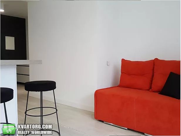 Rent out 2-room apartment. Киев,  Туманяна — photo 2
