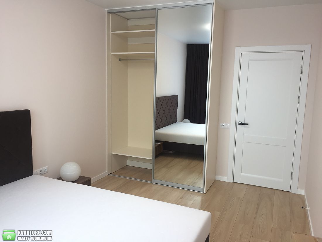 Rent out 1-room apartment. Киев,  Антоновича — photo 2