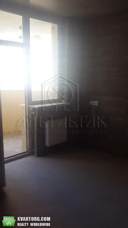 Sell 3-room apartment. Киев,  Пчелки — photo 3