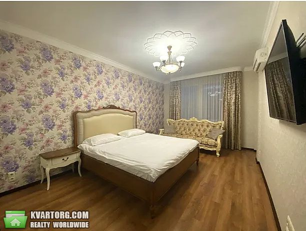 Rent out 2-room apartment. Киев,  Голосеевский пр — photo 2