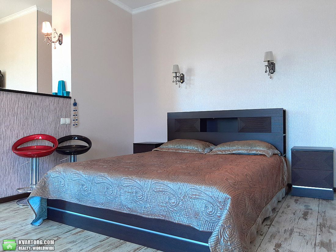 Rent out 1-room apartment. Киев,  Кудряшова — photo 10