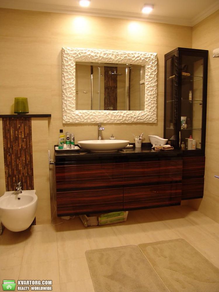 Rent out 2-room apartment. Киев,  Ереванская — photo 8