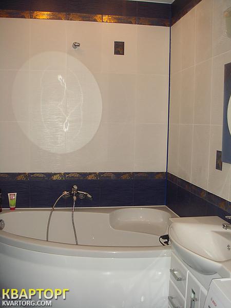 Rent out 3-room apartment. Киев,  Героев Сталинграда пр — photo 8