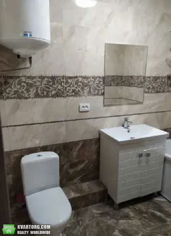 Rent out 2-room apartment. Киев,  Воскресенская — photo 5