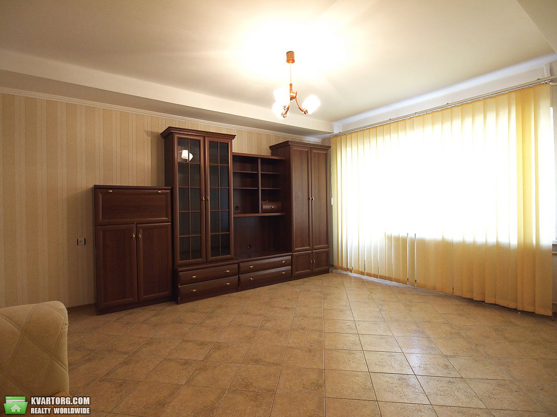 Sell 2-room apartment. Киев,  Студенческая — photo 4