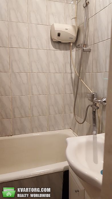 Sell 3-room apartment. Киев,  Свободы пр — photo 3