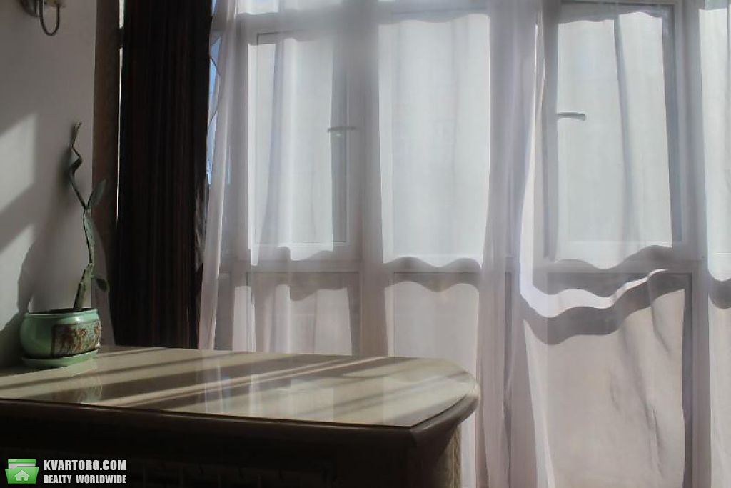 Sell 2-room apartment. Киев,  Малая Житомирская — photo 8