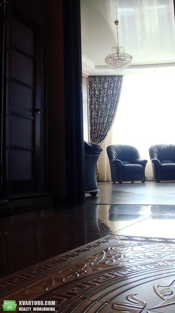 Rent out 2-room apartment. Киев,  Механизаторов — photo 2