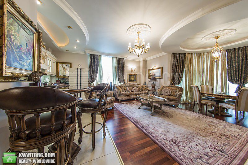 Rent out 2-room apartment. Киев,  Зверинецкая — photo 1