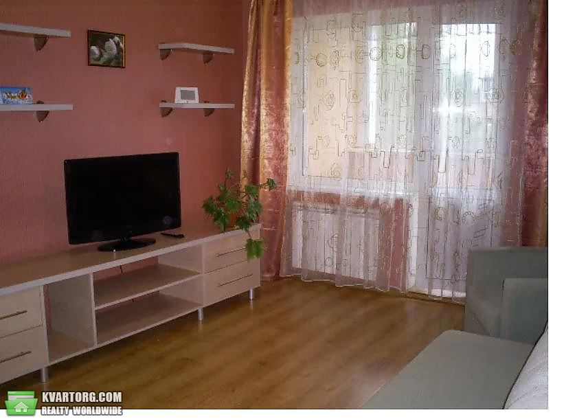 Rent out 2-room apartment. Киев, Щербаковського — photo 1