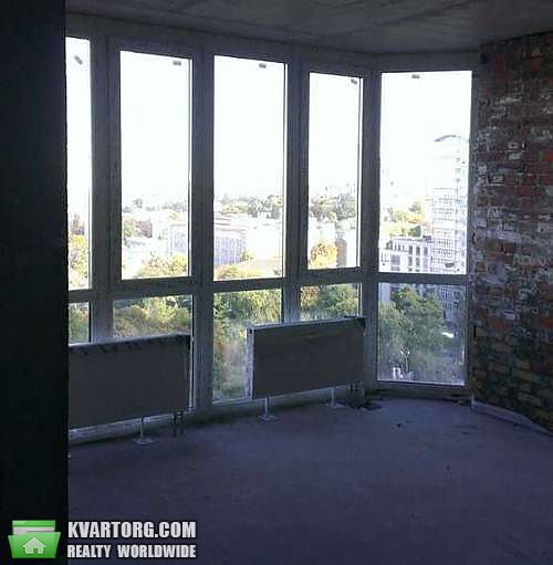 Sell 2-room apartment. Киев,  Крушельницкой — photo 1