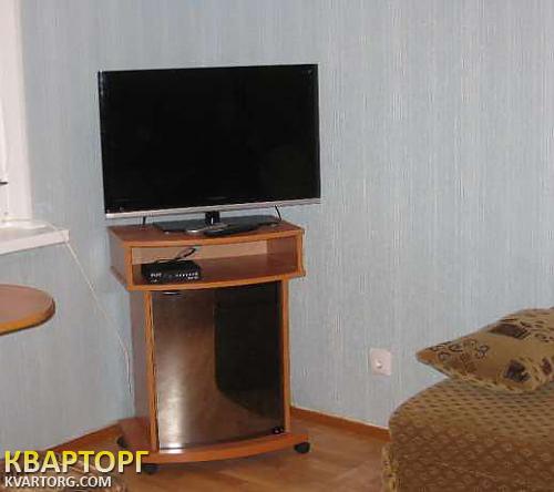 Rent out 1-room apartment. Киев, Урловская — photo 3