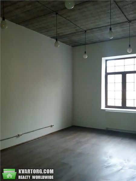 Rent out office. Киев, ул. Кожемяцкая — photo 1