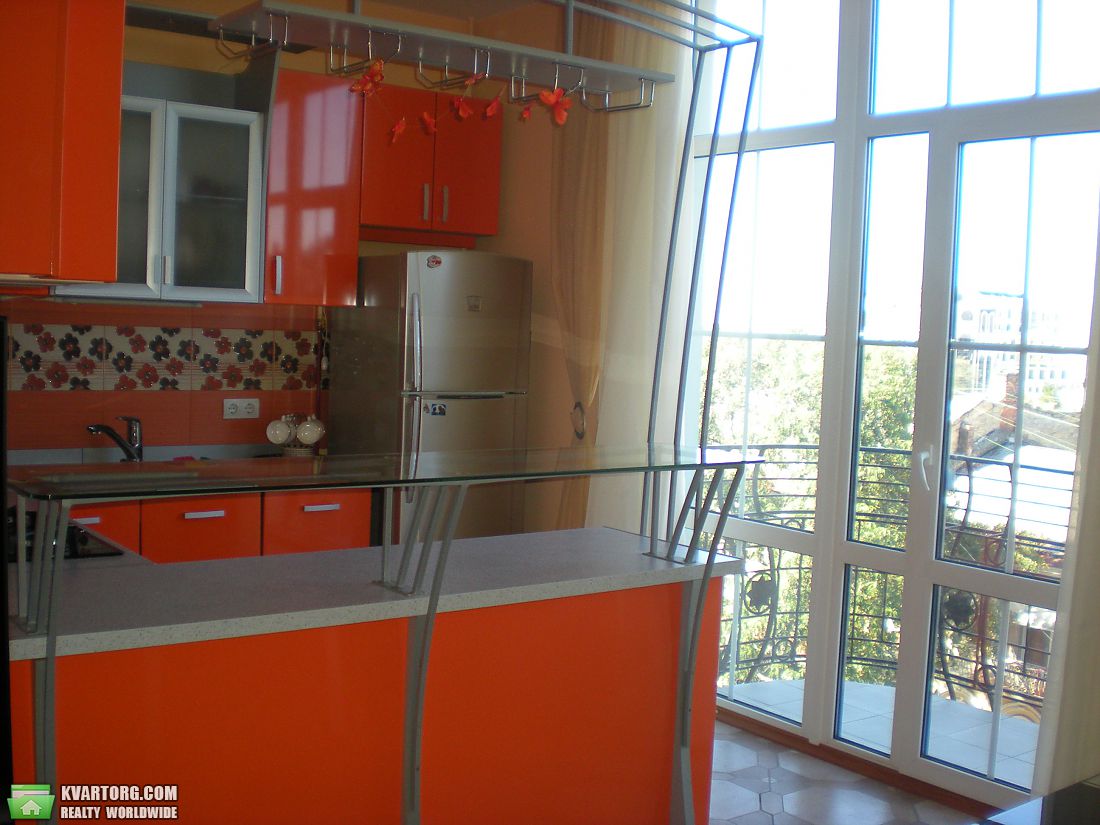 Rent out 3-room apartment. Одесса, Жуковского — photo 3