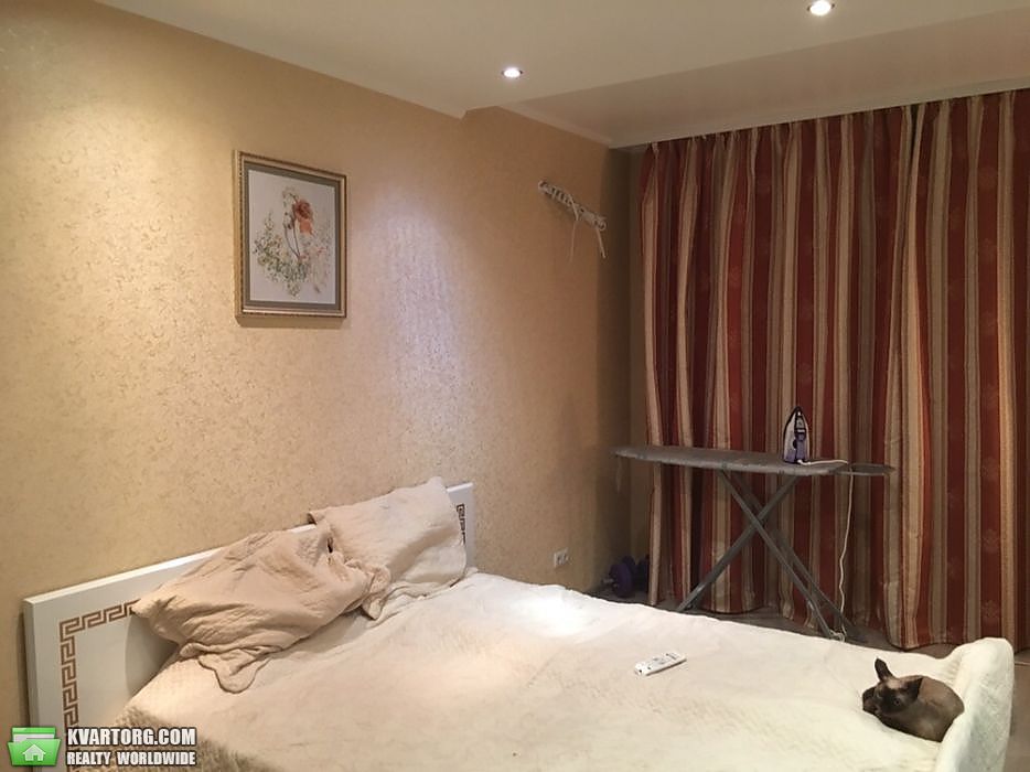 Sell 3-room apartment. Киев,  Урловская — photo 4