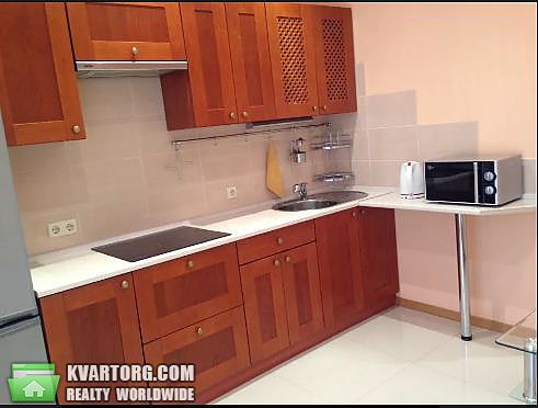 Rent out 1-room apartment. Киев, Регенераторная — photo 3