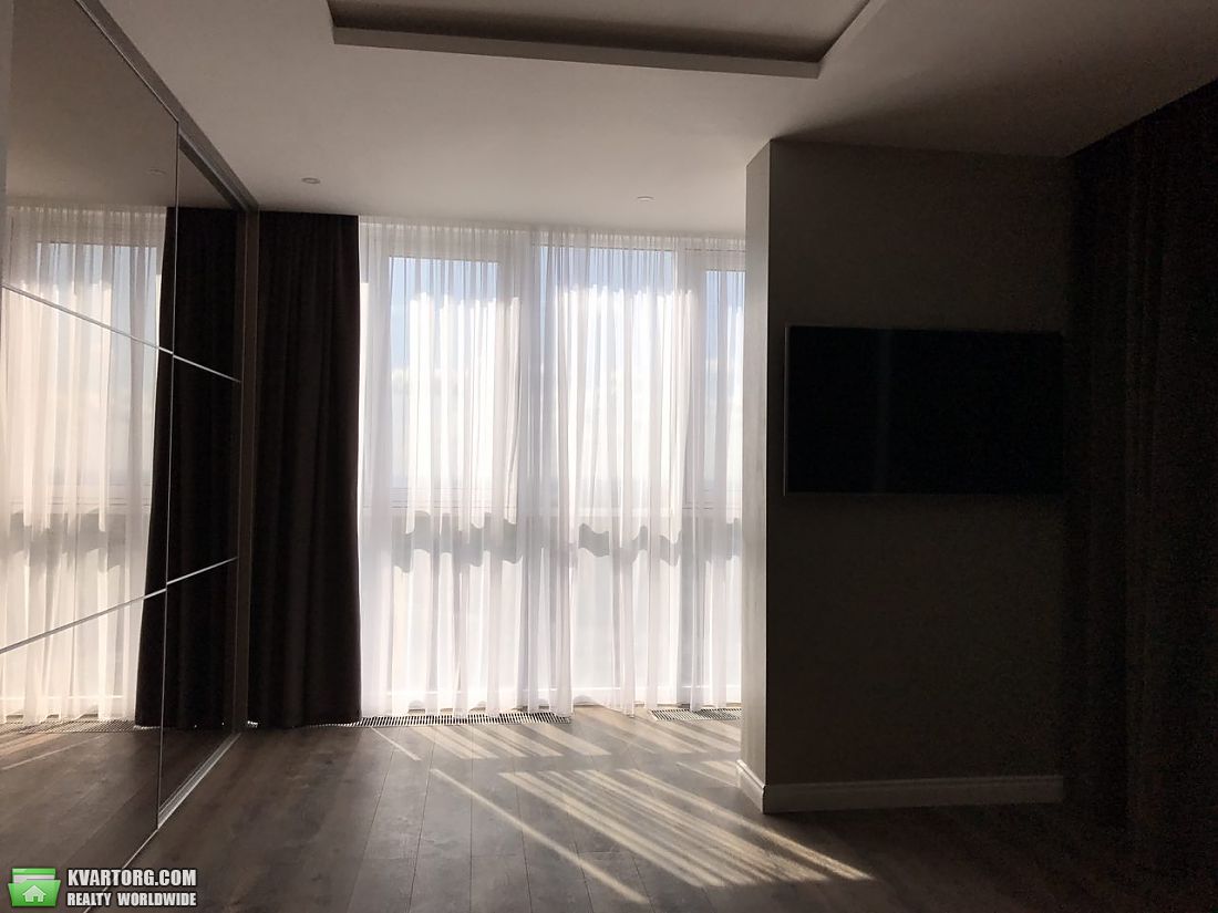 Sell 2-room apartment. Киев,  Драгомирова — photo 4