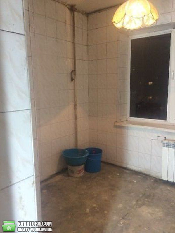 Sell 2-room apartment. Киев,  Героев Днепра — photo 2