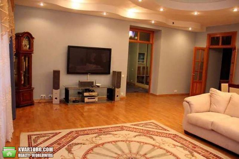 Rent out 3-room apartment. Киев,  Павловская — photo 3
