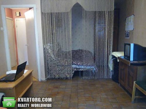 Sell 1-room apartment. Киев, Западная — photo 3