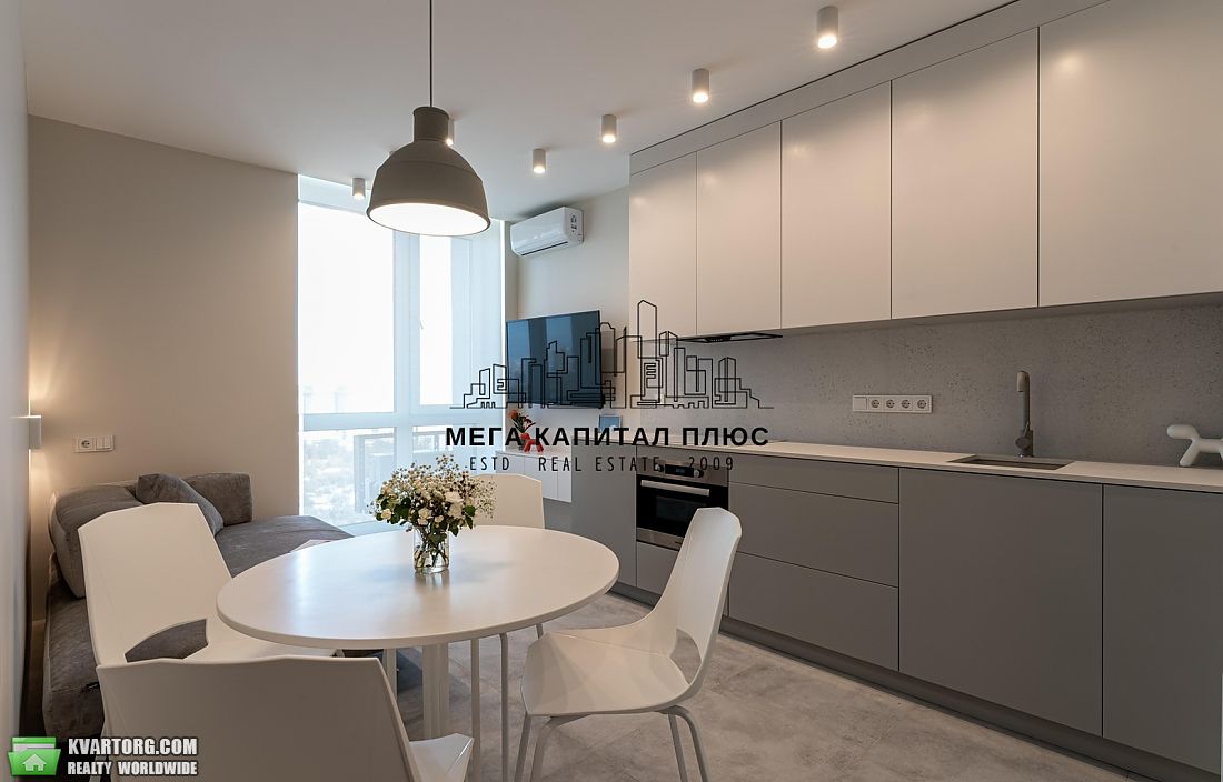 Rent out 1-room apartment. Киев,  Заречная — photo 4