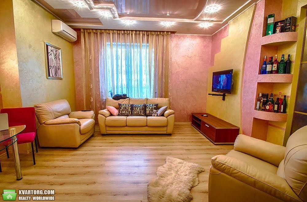 Rent out 2-room apartment. Киев, Радунского Степана — photo 1
