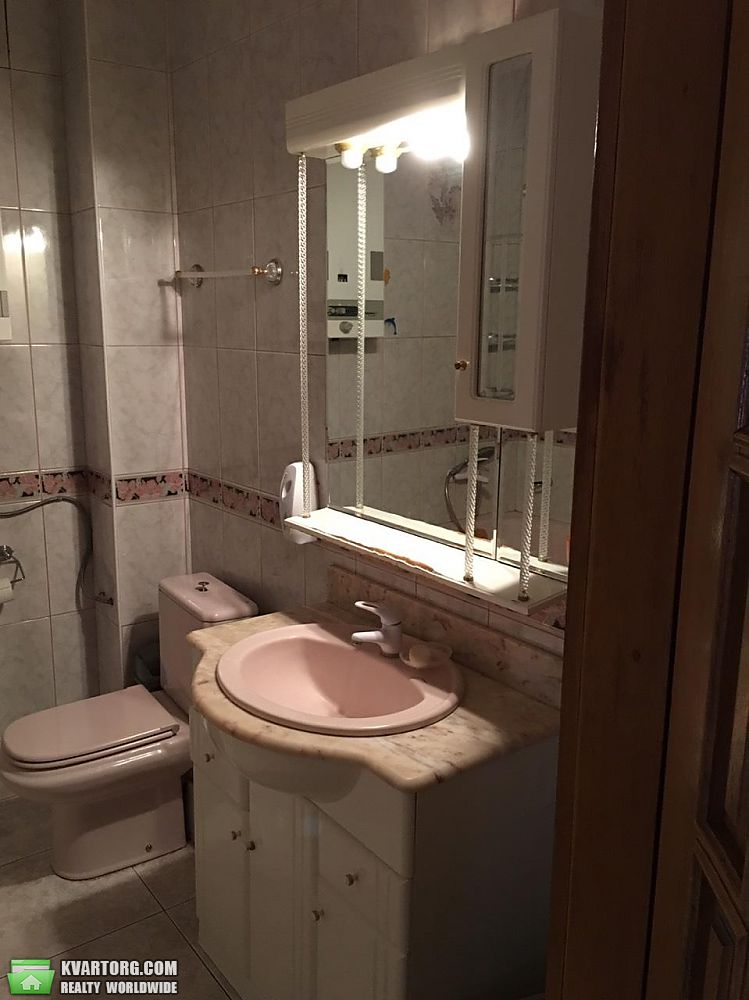 Sell 2-room apartment. Киев,  Московская — photo 10