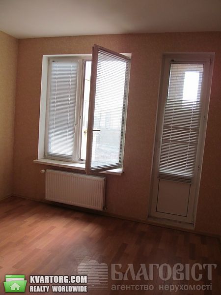 Sell 2-room apartment. Киев, Червонозоряний пр — photo 6