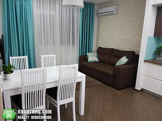 Sell 2-room apartment. Киев,  Ломоносова — photo 2